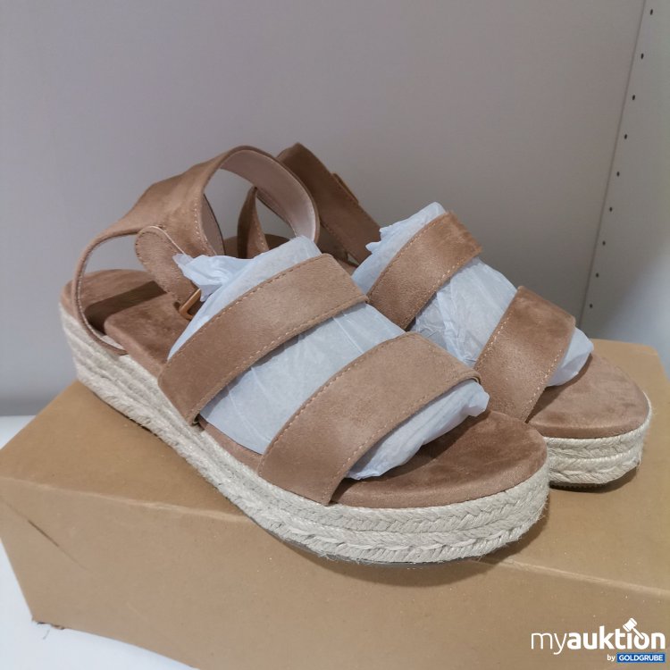 Artikel Nr. 876947 Artikel Nr. 876947: About you Sandalen