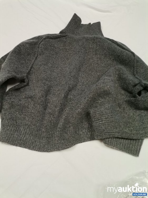Artikel Nr. 880947 Artikel Nr. 880947: H&M Pullover