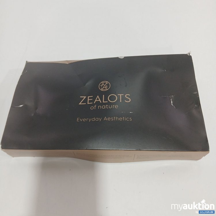 Artikel Nr. 913947: Zealots Everyday Aesthetics 