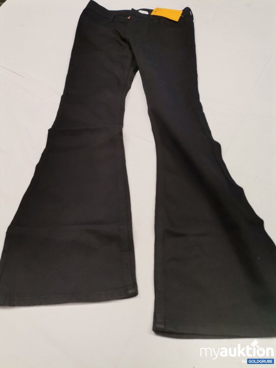 Artikel Nr. 822948: H&M Flared leg Jeans 