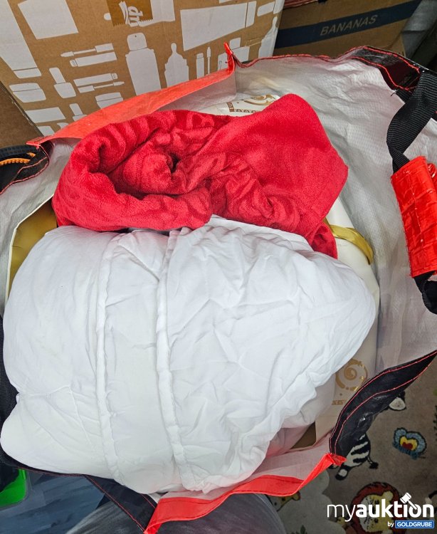 Artikel Nr. 396950: Sack voll mit Bettwäsche/Leintücher/Überzüge/Decke