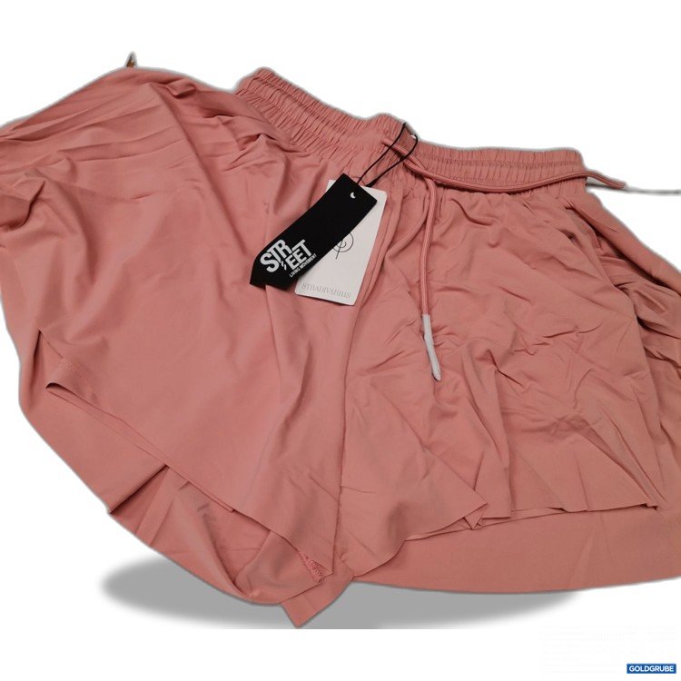 Artikel Nr. 695951 Artikel Nr. 695951: Stradivarius Sport Shorts