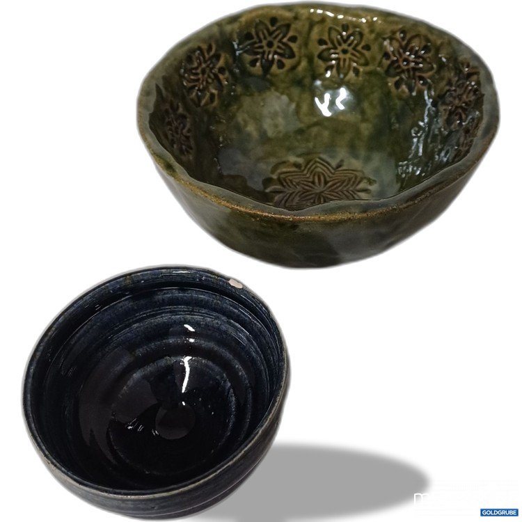 Artikel Nr. 916951: Diverse Schalen, d=ca.14cm grün, d=ca.8cm blau