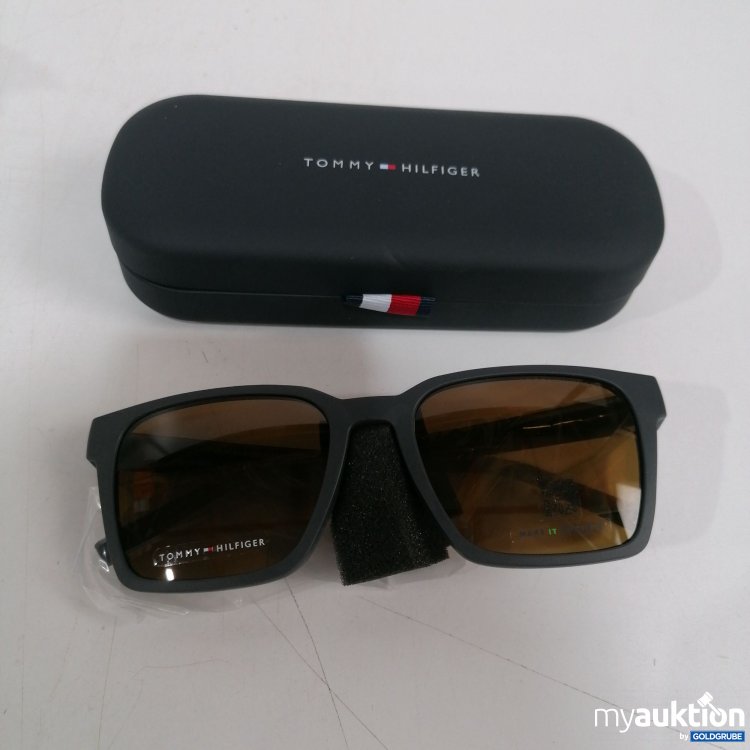Artikel Nr. 856958 Artikel Nr. 856958: Tommy Hilfiger Sonnenbrille