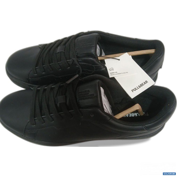 Artikel Nr. 985959 Artikel Nr. 985959: Pull Bear Sneaker