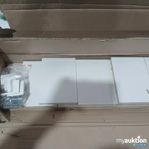Auktion weiße Holzregale 3 Stk verschiedene Größen ( 40 x 18 / 60 x 18 / 80 x 18) mit Schrauben und Halterungen