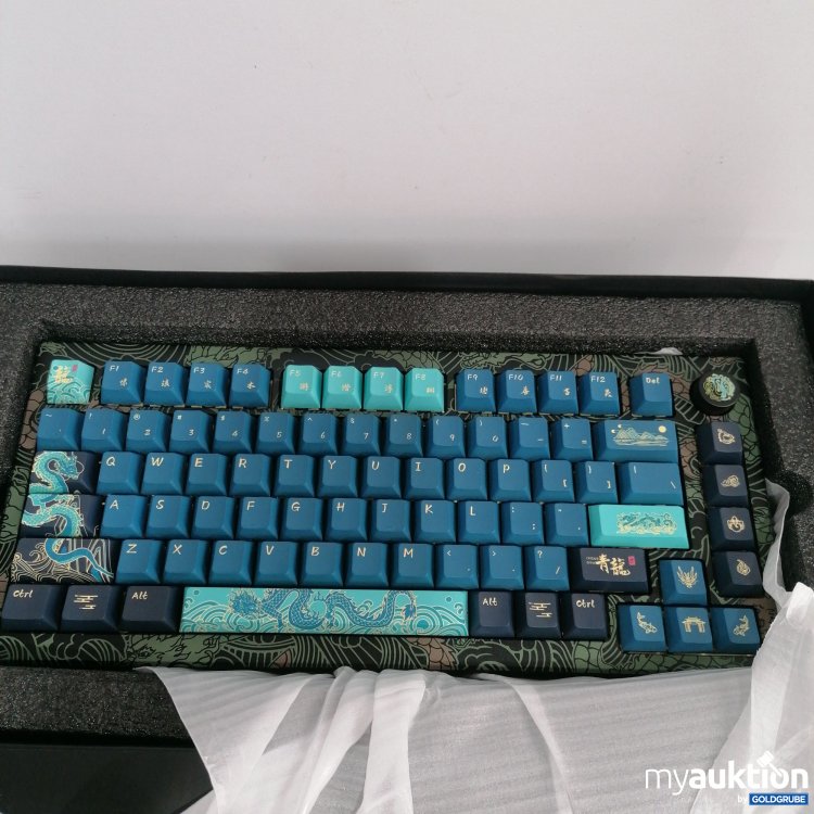 Artikel Nr. 438965: Akko Tastatur mit Zubehör 