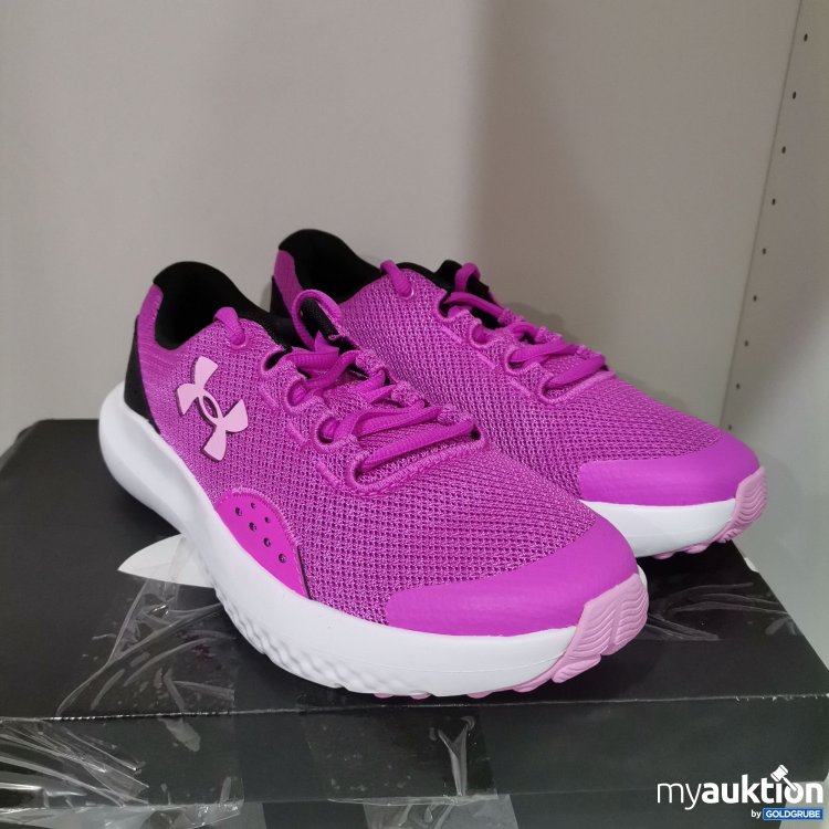 Artikel Nr. 805965 Artikel Nr. 805965: Under Armour UA GGS surge 4