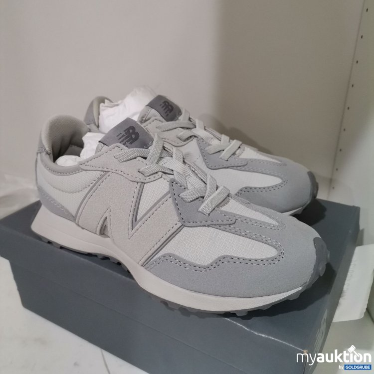 Artikel Nr. 805968 Artikel Nr. 805968: New Balance PH 327SGC Sneaker