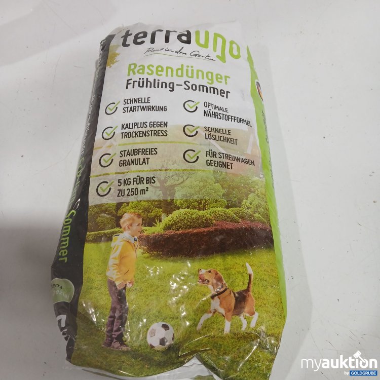 Artikel Nr. 973969: Terrauno Rasendünger Frühling-Sommer 5kg 