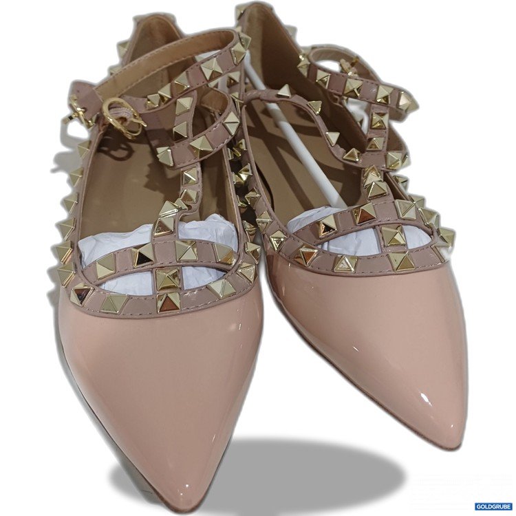 Artikel Nr. 931972 Artikel Nr. 931972: Ballerinas, beige, goldfarbenen Pyramiden-Nieten