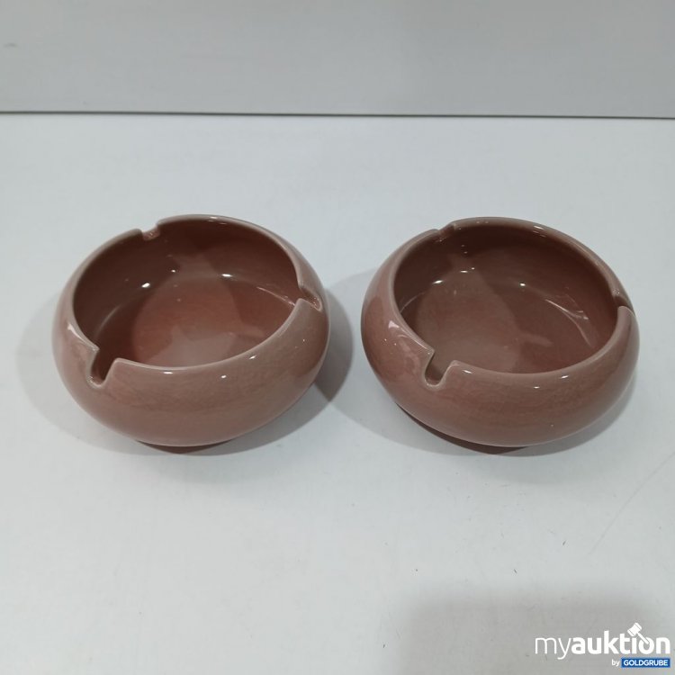 Artikel Nr. 961973: Aschenbecher rund 
Aschenbecher