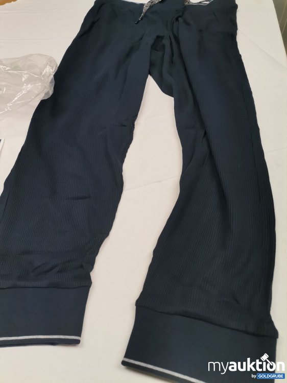 Artikel Nr. 863975 Artikel Nr. 863975: C&A Freizeithose
