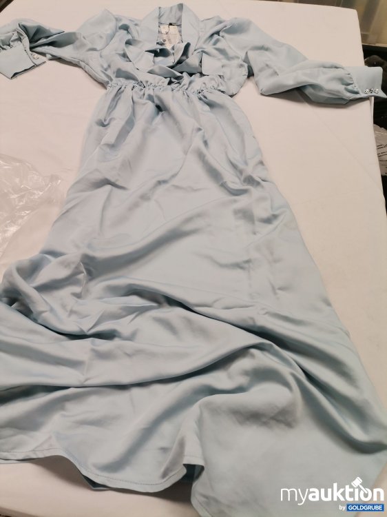Artikel Nr. 864978: Trendyol Kleid 