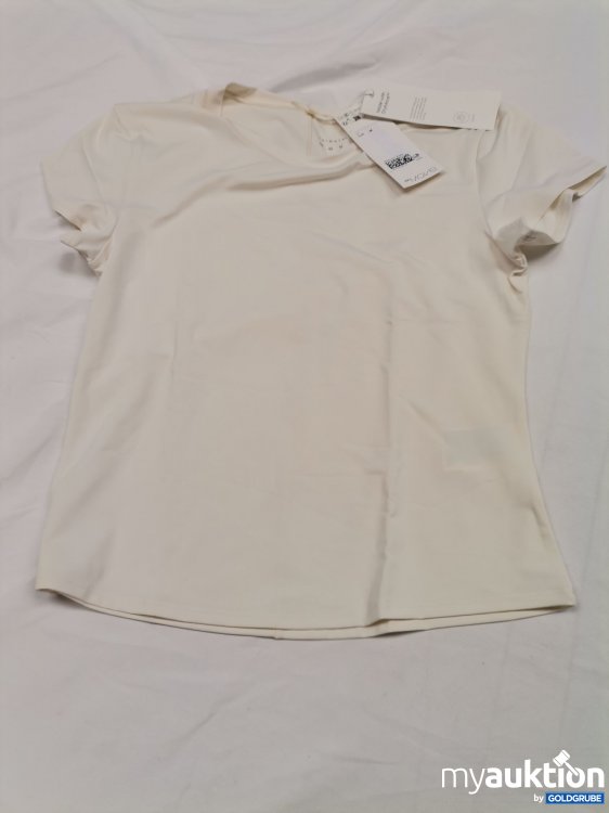 Artikel Nr. 434979 Artikel Nr. 434979: H&M Move Shirt