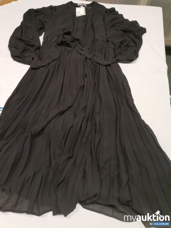 Artikel Nr. 863979 Artikel Nr. 863979: H&M Kleid