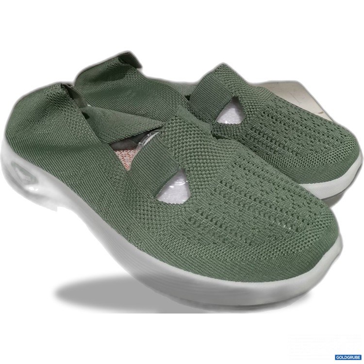 Artikel Nr. 877979 Artikel Nr. 877979: Slipper r