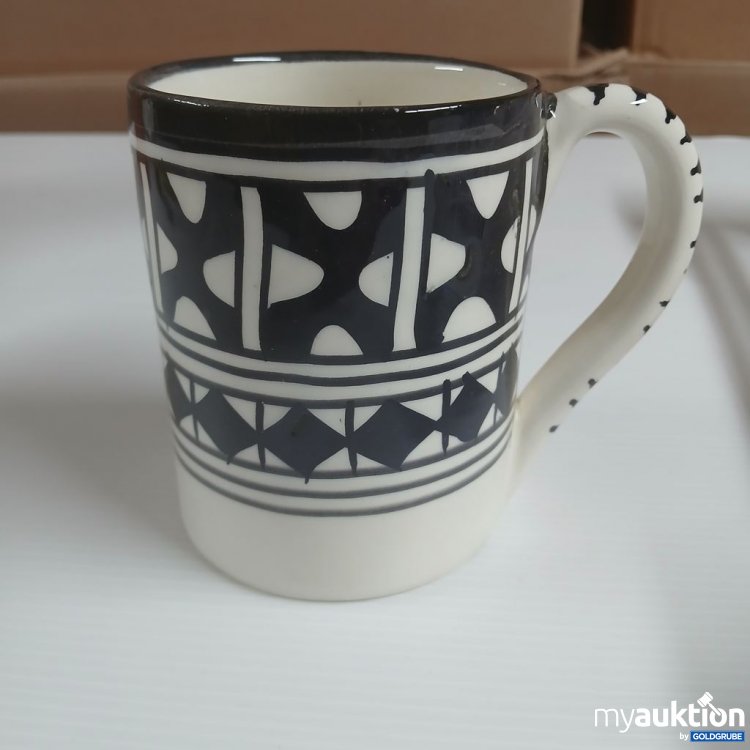 Artikel Nr. 921979: Tasse mit geometrischem Muster