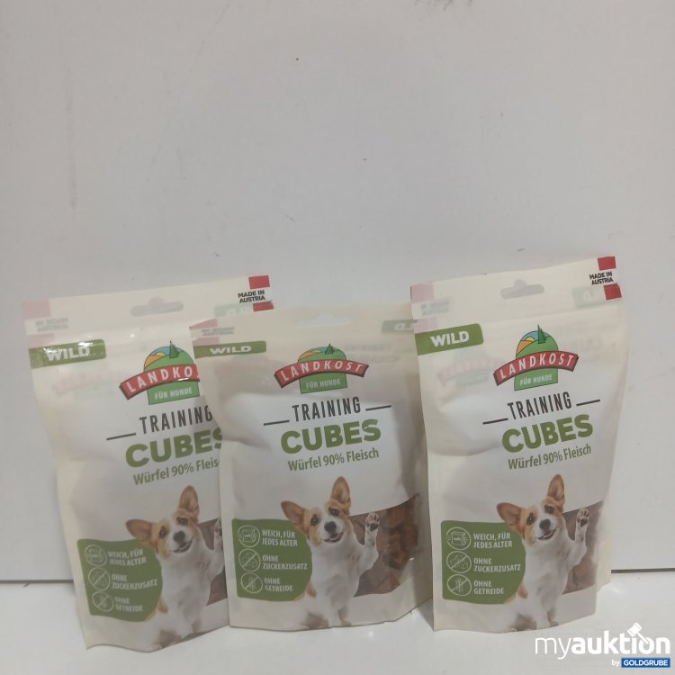 Artikel Nr. 478987 Artikel Nr. 478987: Landkost Training Cubes Würfel 90% Fleisch 3x150g
