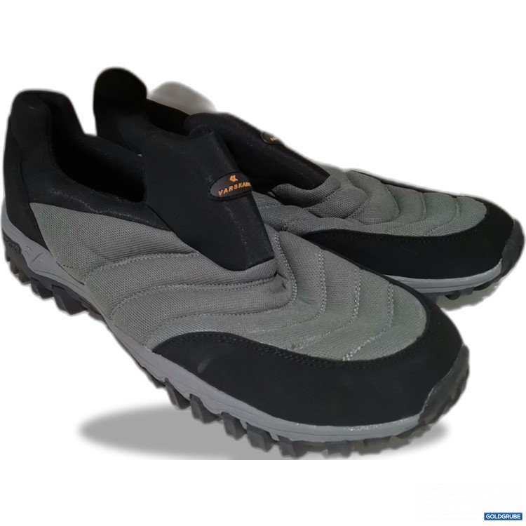 Artikel Nr. 877988: Slipper