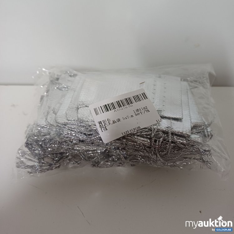 Artikel Nr. 916991: Diverse Geschenksäckchen Anzahl unersichtlich, silber, ca 7x5cm