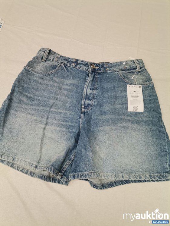 Artikel Nr. 697994 Artikel Nr. 697994: Bershka Jeans Shorts