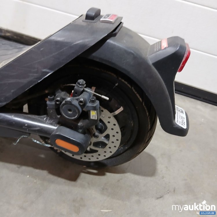 Artikel Nr. 442995: NIU KQi3 Pro  Elektro Scooter 