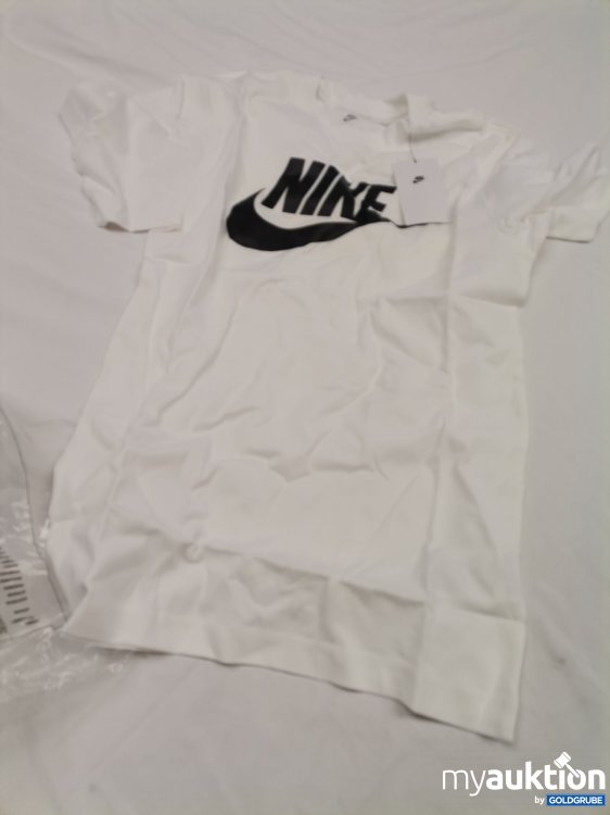 Artikel Nr. 880998 Artikel Nr. 880998: Nike Shirt